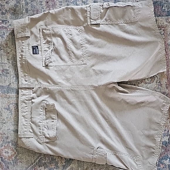 O'Neil Hybrid Shorts - Size 40 - Picture 5 of 7